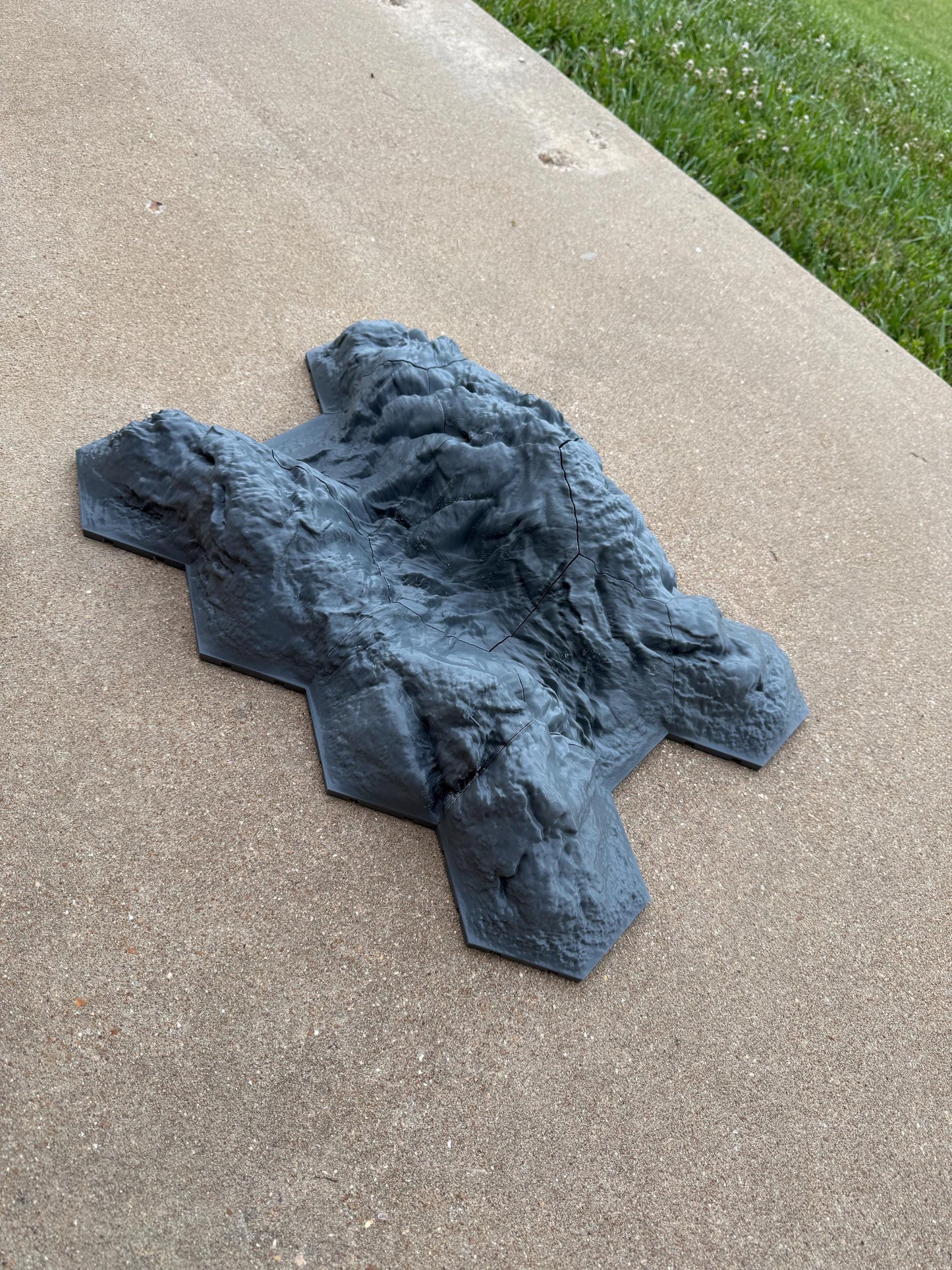 Crawlagon Terrain 8 (1/18–1/32 Scale)